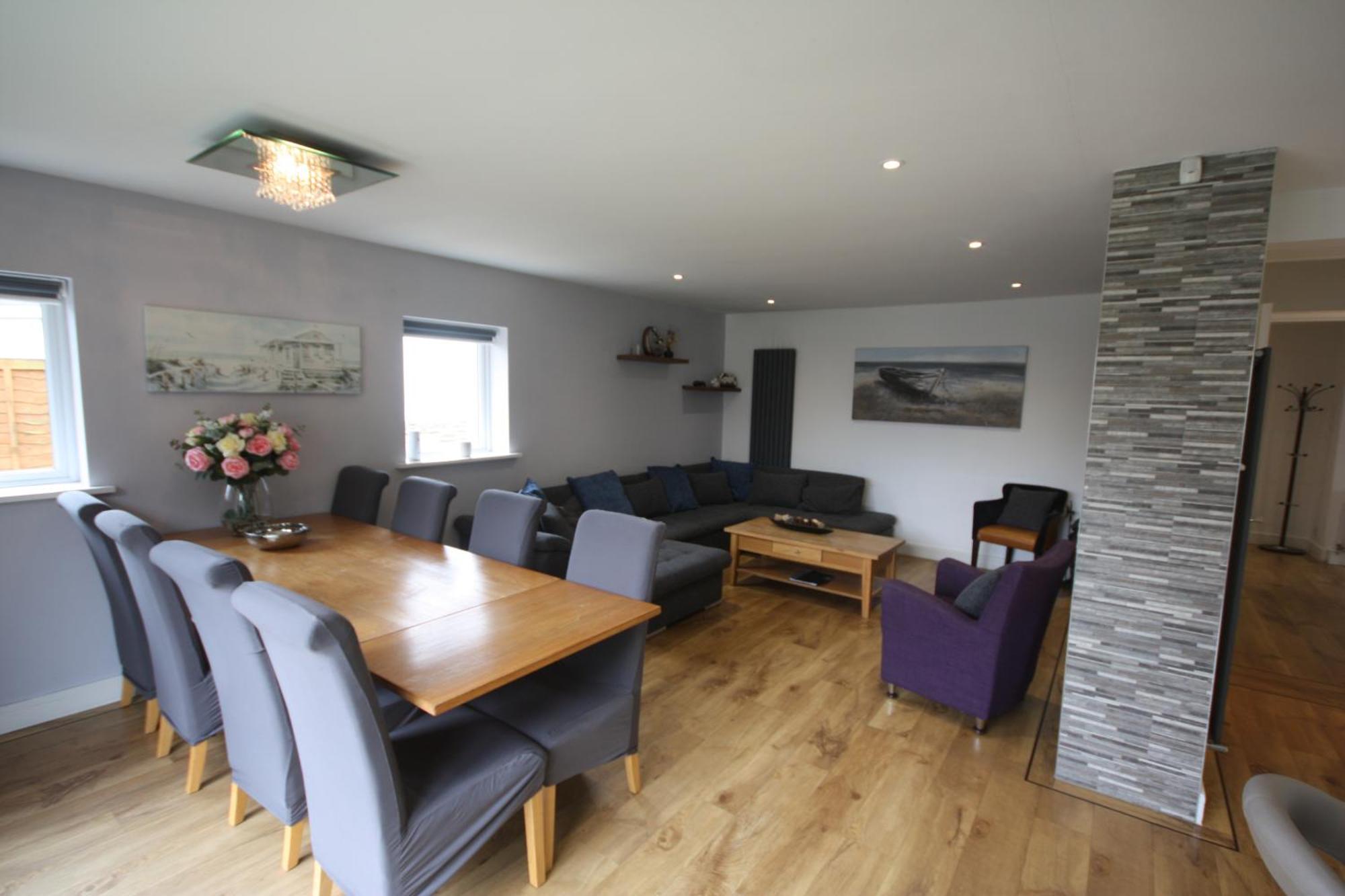 Four Corners Holiday Home Hot Tub & Sauna Ferndown Exterior photo