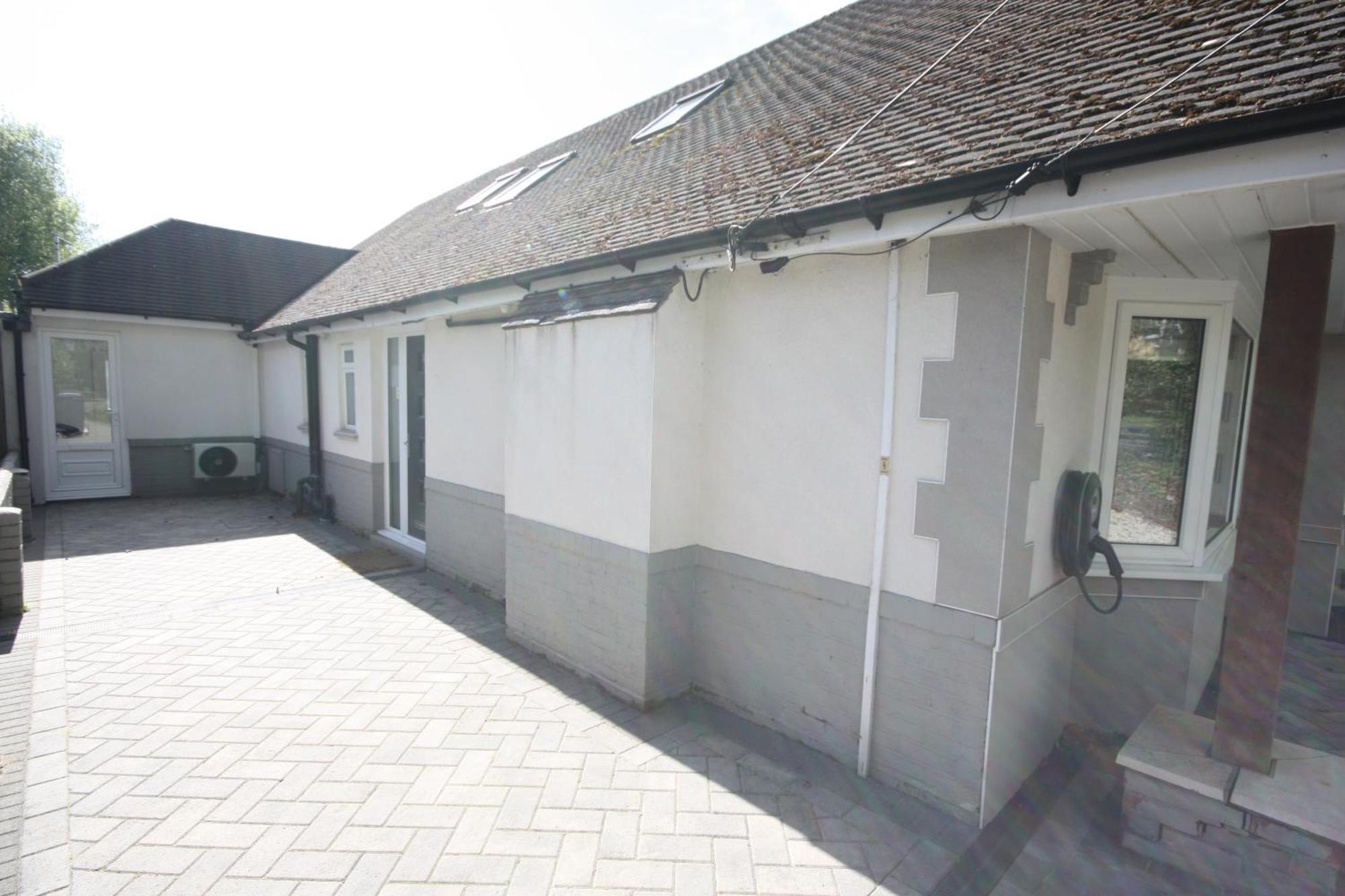Four Corners Holiday Home Hot Tub & Sauna Ferndown Exterior photo